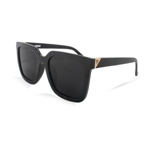IX9 Sunglasses Guile Black / D.Grey Lens